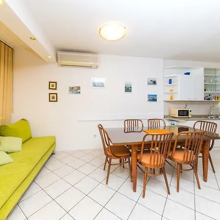 Pelenito Apartamento
